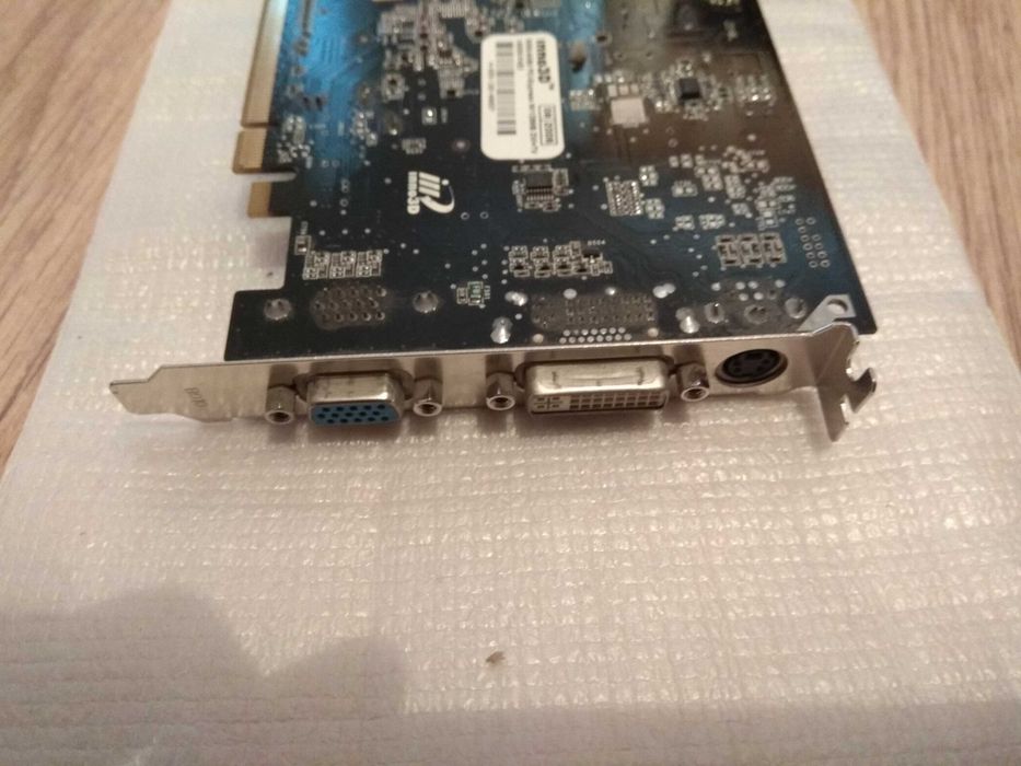 Продам видеокарту inno3D 6500