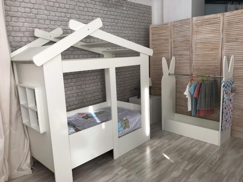 Продам детскую кровать