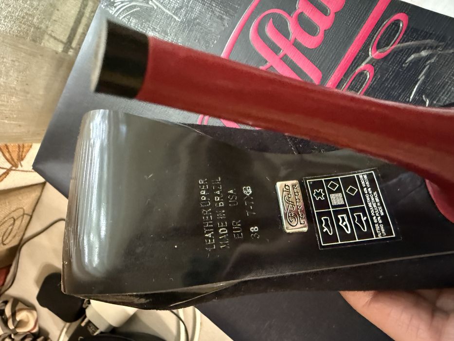 Стильные женские туфли