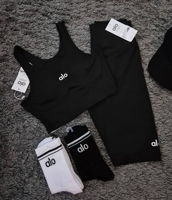 Дамски комплекти Alo L, XL