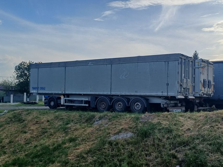 Vând ansamblu Scania R500  V 8  cu Benă cereale Benalu