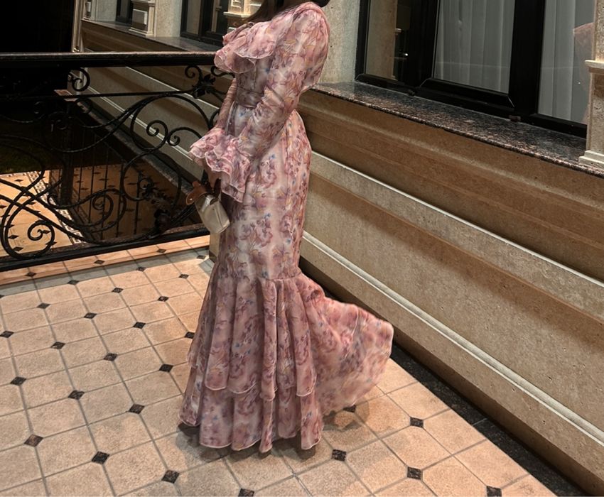 Продам красивое платье