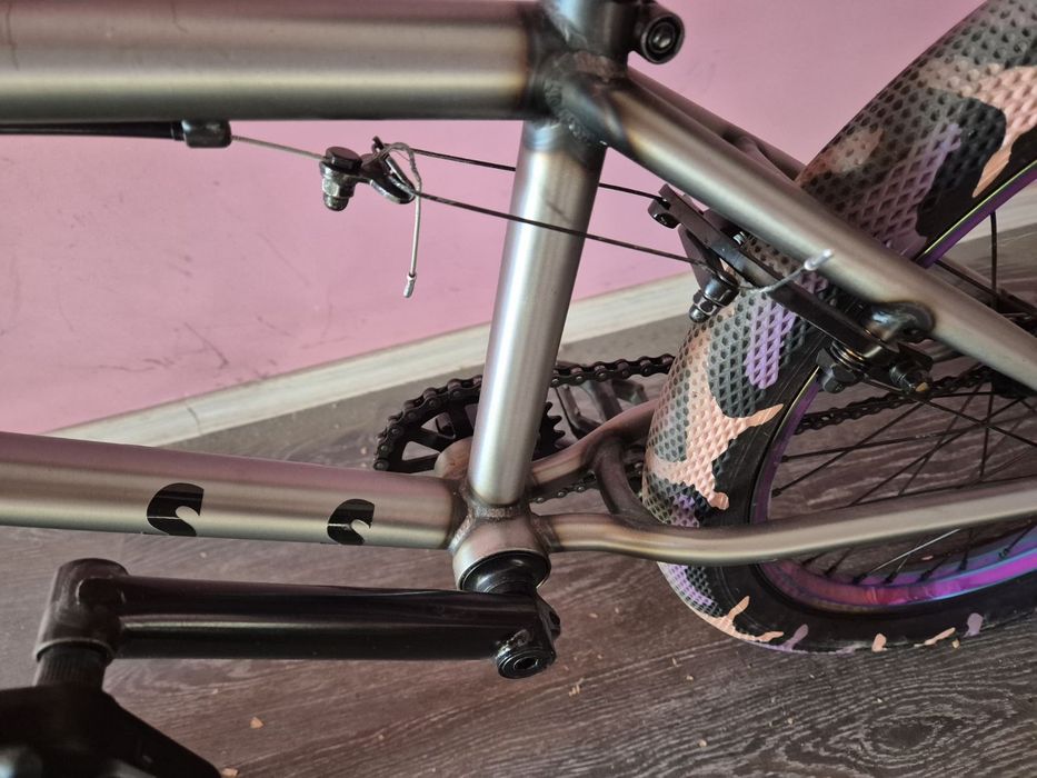 BMX 20 Cult Access