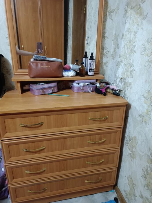 Продам гарнитур не дорого