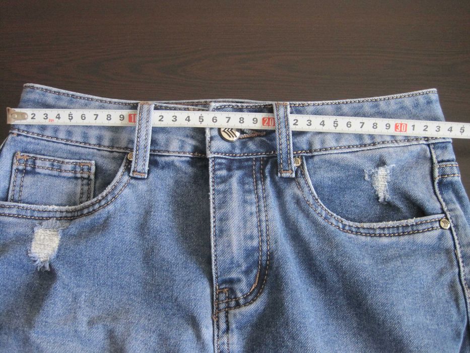 Къса дънкова пола