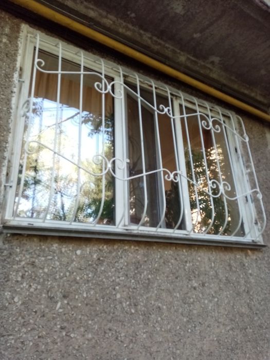 Решетки на окна козырьки перила