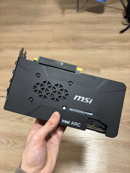 Intel Arc A750 8GB GDDR6 256bit