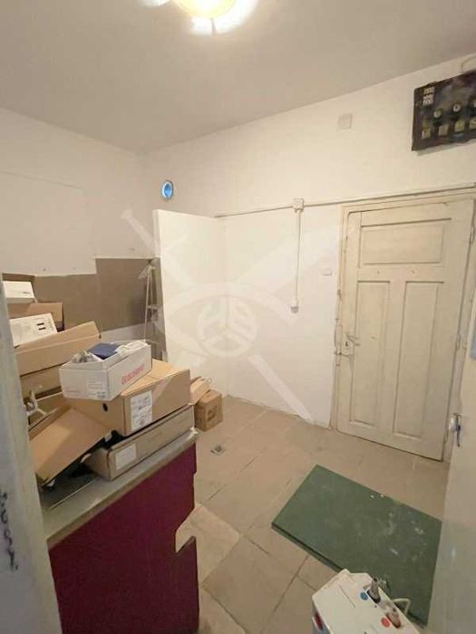 Продава се Магазин в Айтос - 55 кв.м за 728 €/кв.м - Снимка #4