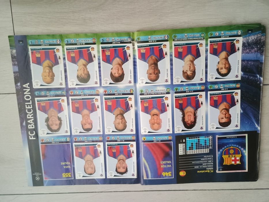 Vând album Panini, UEFA Champions League 2009-2010!!!