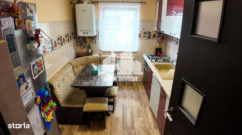 Apartament decomandat de vanzare cu 3 camere, pe Calea Cisnadiei