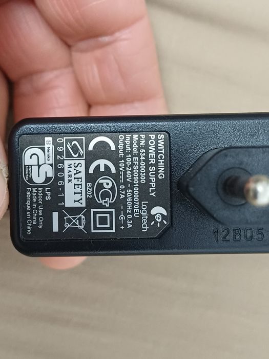 Incarcator alimentator Logitech 10v  0,7A perfect functional