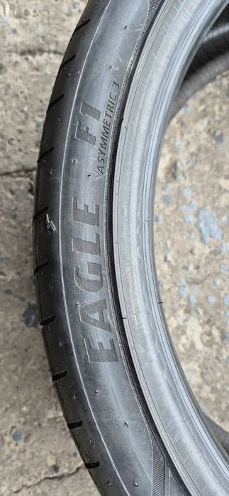 2 anvelope vara noi Goodyear 245/35/20.Pretul este pe bucata.
