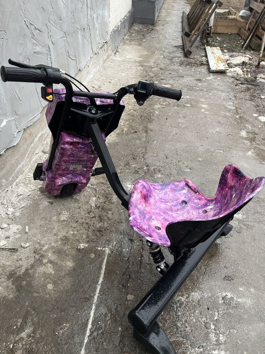 Дрифт кар,в хорошем состоянии