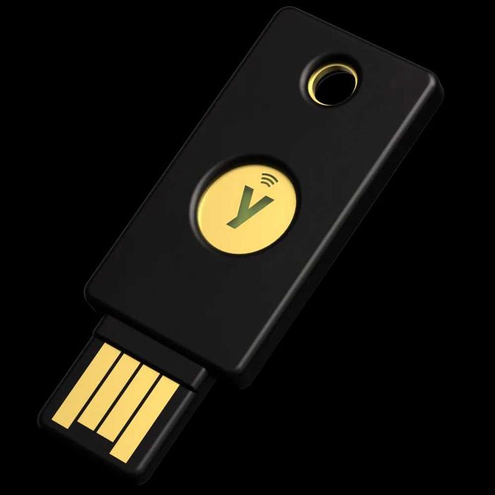 [LIVRARE OLX OK] Pachet 2x Chei de logare fizice, Yubico YubiKey 5 USB-A NFC