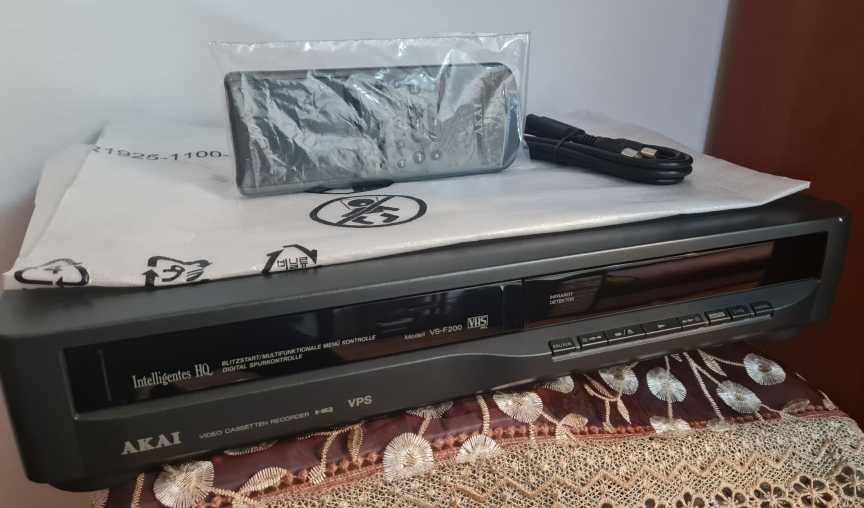 Video AKAI recoder 4 head NOU