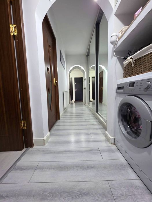 Apartament 3 camere MIOVENI-Robea