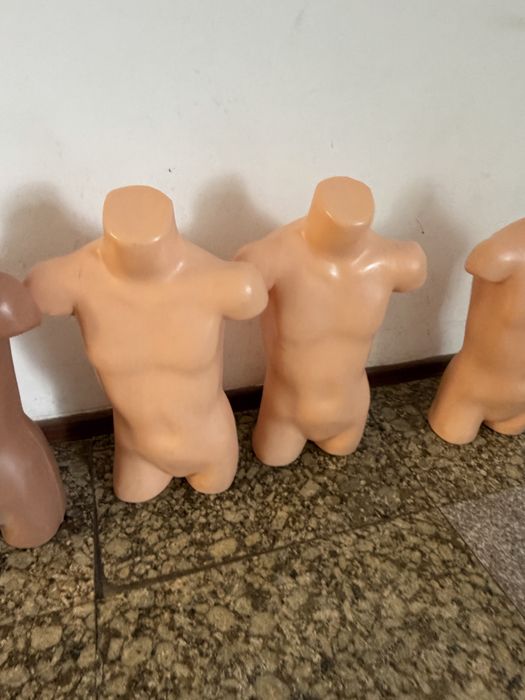 Продам детские манекены за все