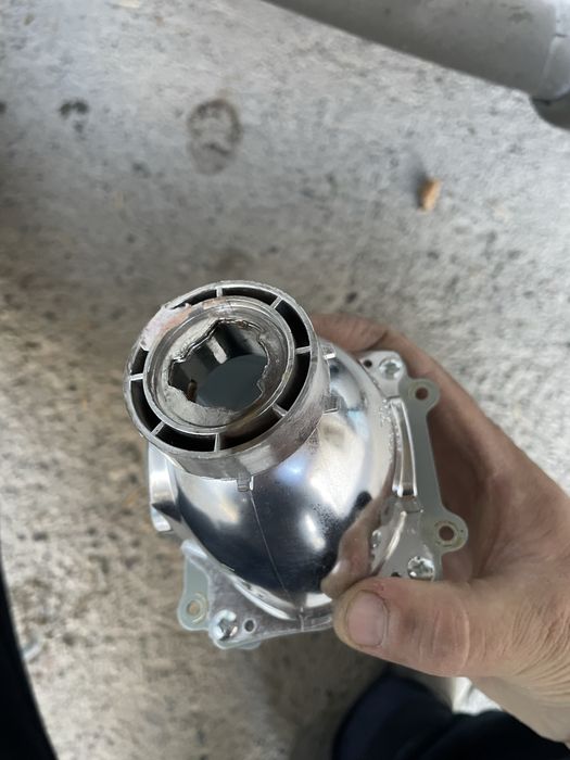 Линза на тайота камри 40,45