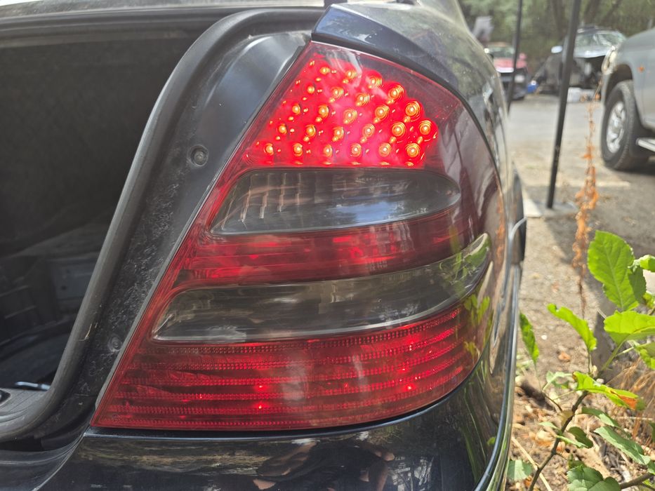 Диодни стопове мерцедес Е W211 Mercedes E class