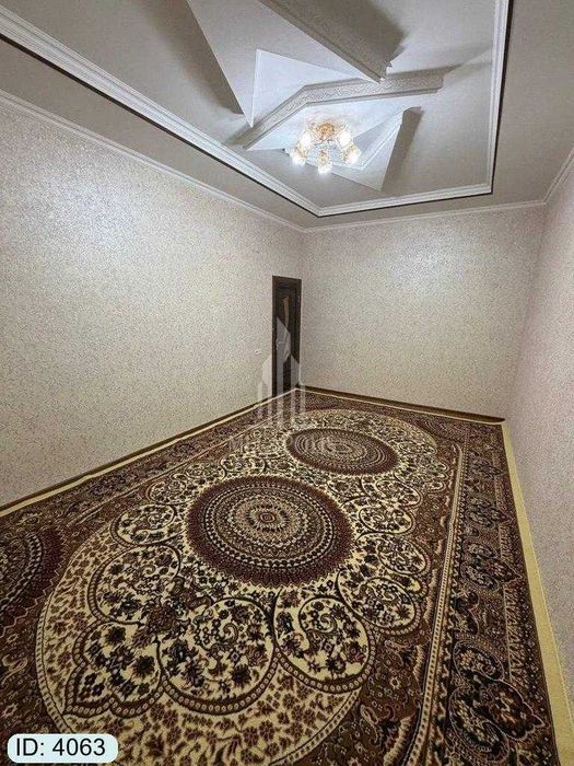 aeroport tomonida 1 xonalik uy sotiladi №4063