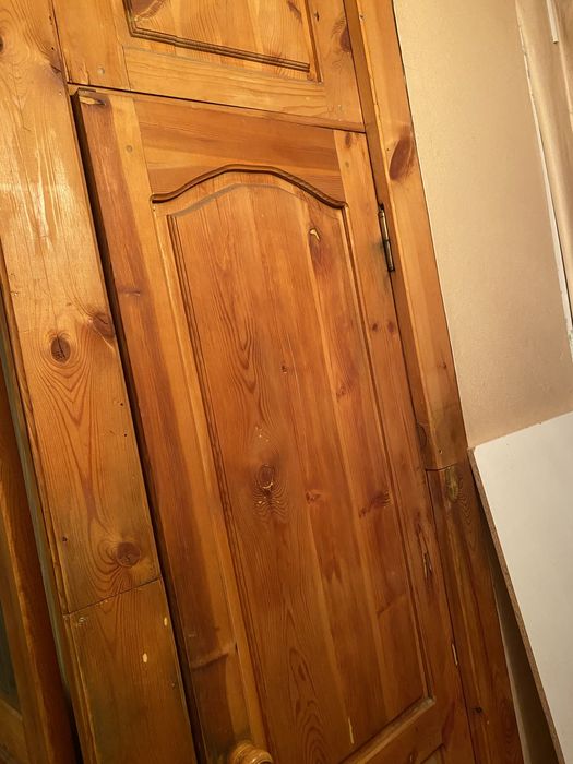 Продаются деревянные двери