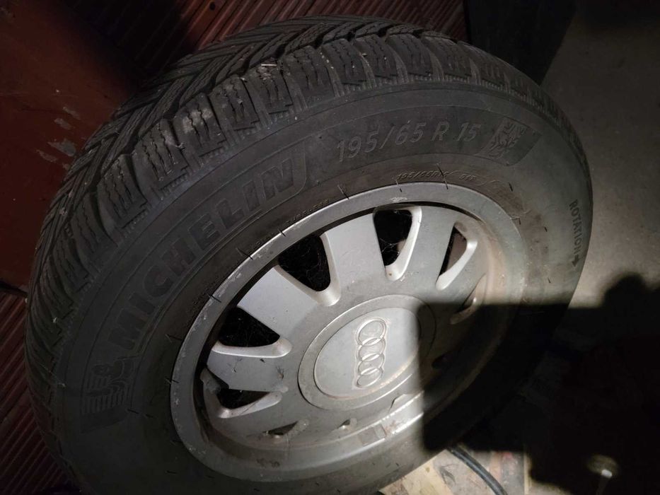 6JX15H2 ET45 алуминиеви джанти с Michelin и Dunlop гуми