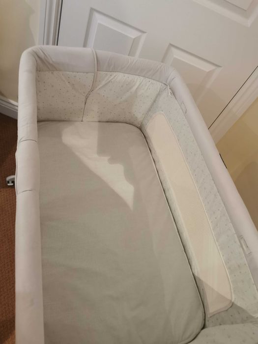 Продава се Chicco Next 2 Me Dream