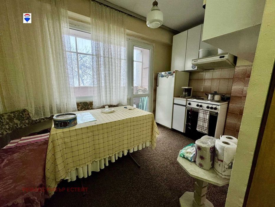 Тристаен апартамент за продажба кв. Чародейка юг