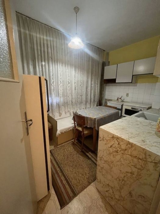 Продава се Двустаен апартамент в Пловдив, Изгрев - 50 кв.м за 1280 €/кв.м - Снимка #4