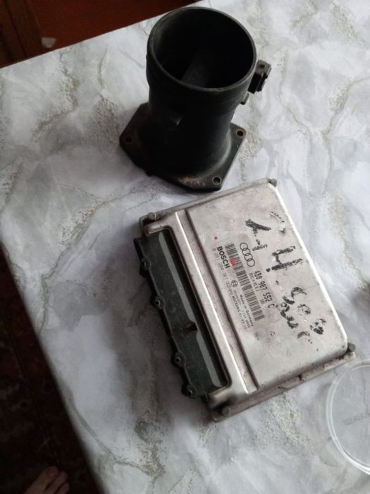 Комп и волюметр ауди 2.4 v 30