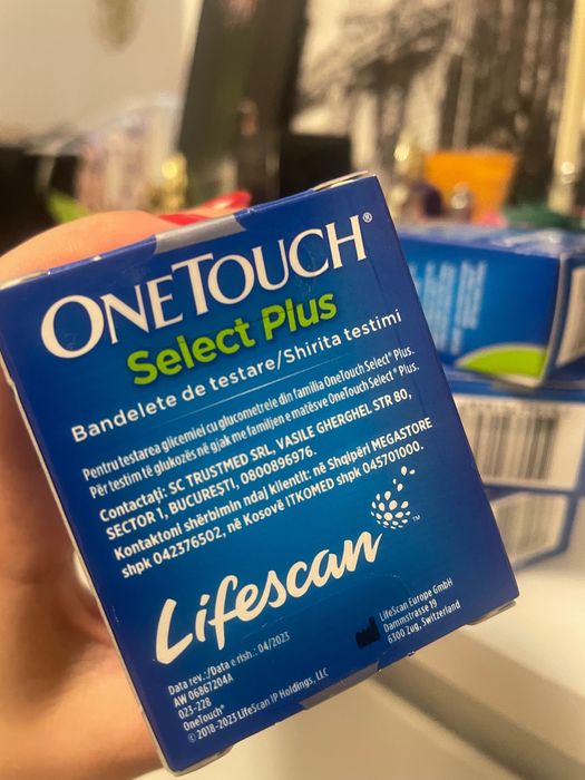 4 cutii teste one touch select plus in termen