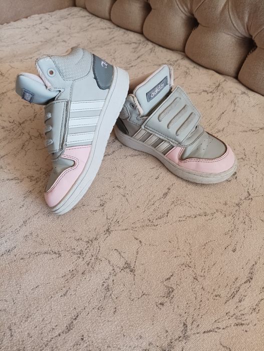 Детски кецове ADIDAS 27 номер