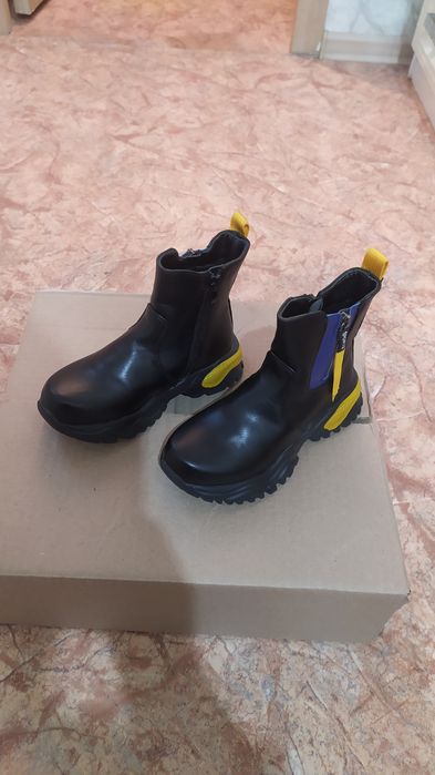 Детские сапоги. Осенние