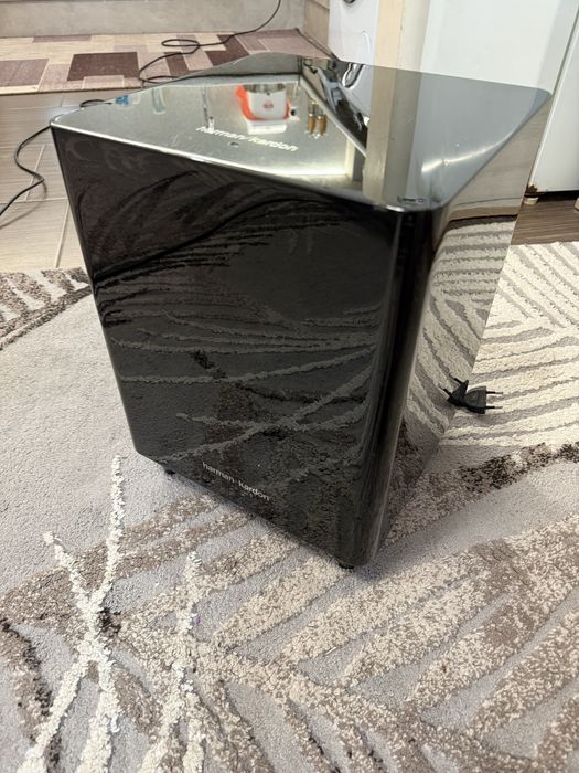 Harman Kardon HKTS-210 8” Subwoofer