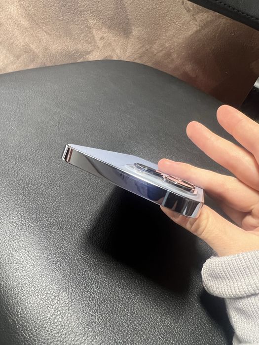 Iphone 13 Pro + carcasa mobilfox