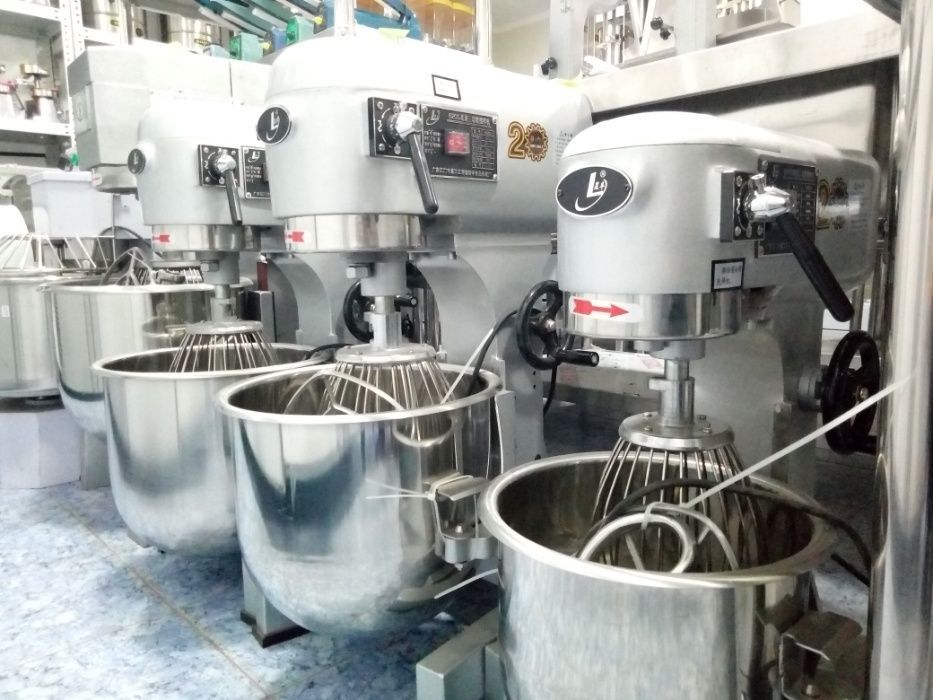 Миксер планетарный