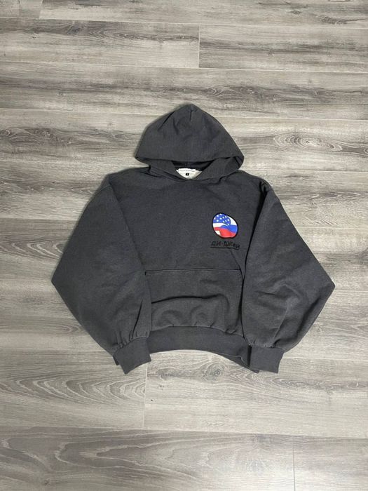 Гоша рубчинский ди-джей