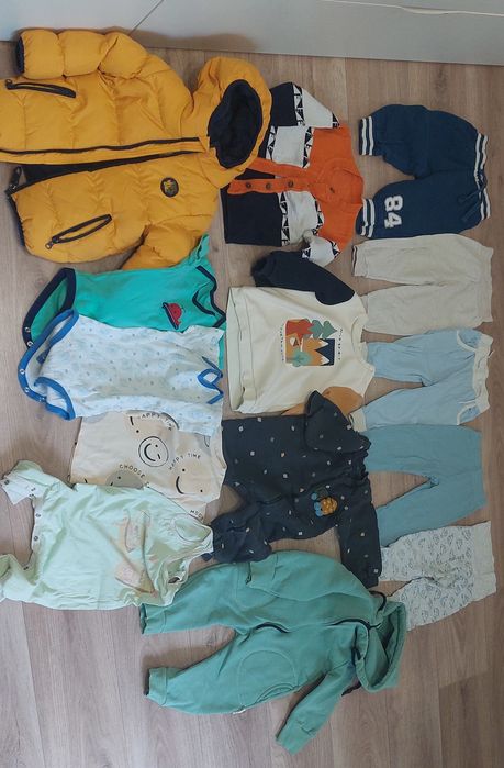 Продам детские вещи