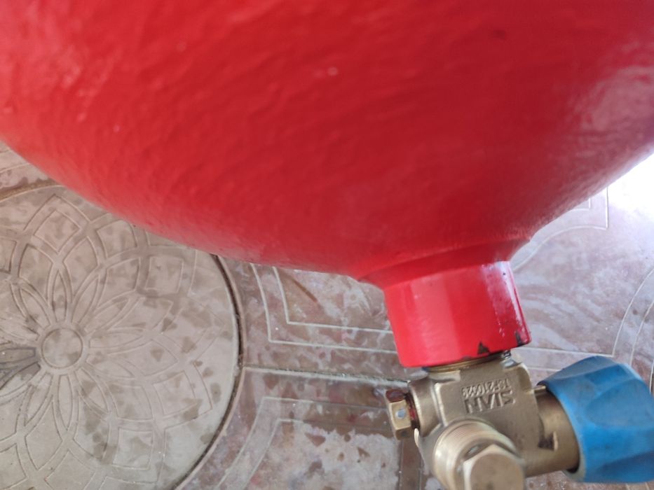 Метан балон 100 карея Узун 06/2020 Якка балон