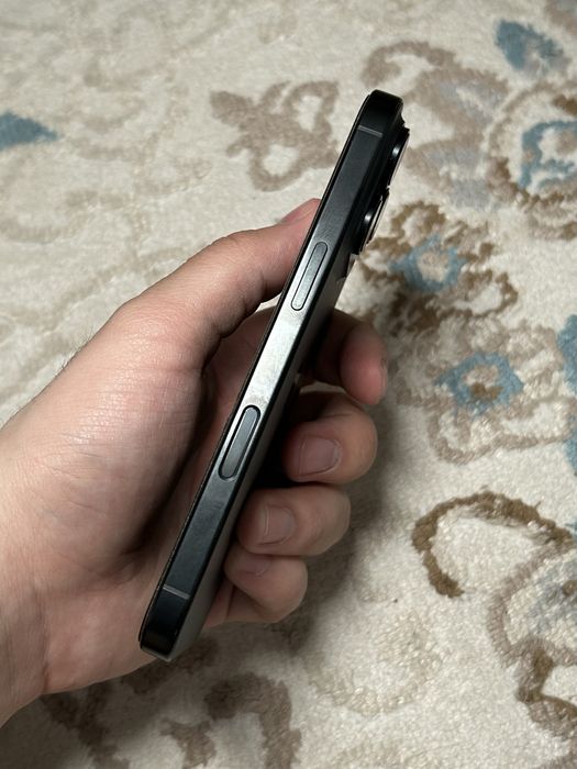 Продам Iphon 16pro