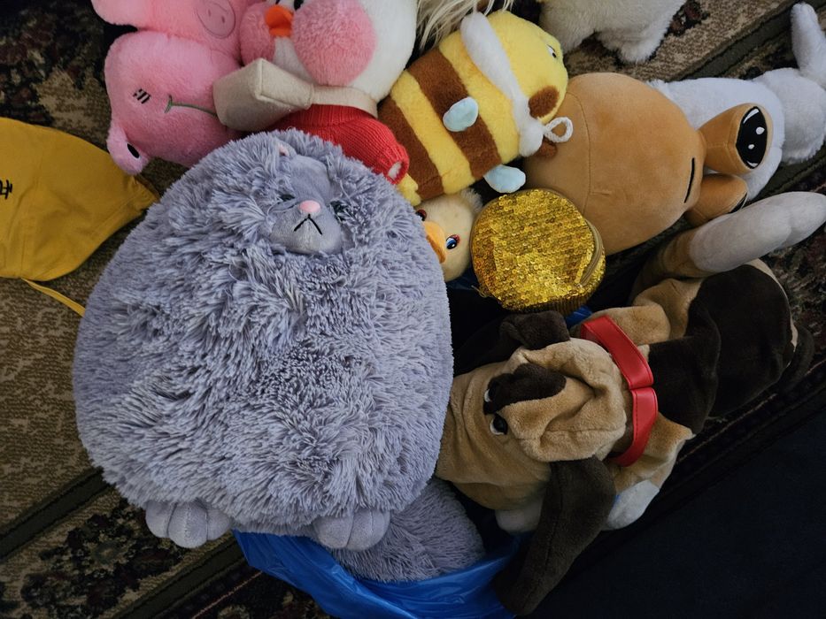 Мягкие игрушки продам