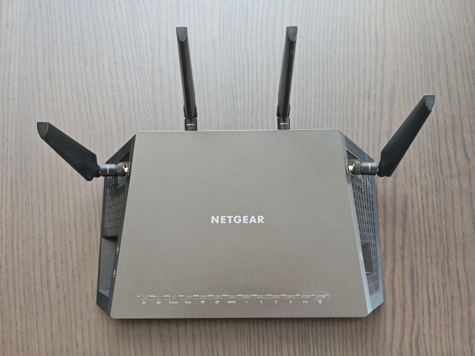 Router Netgear Nighthawk X4S AC2600 R7800