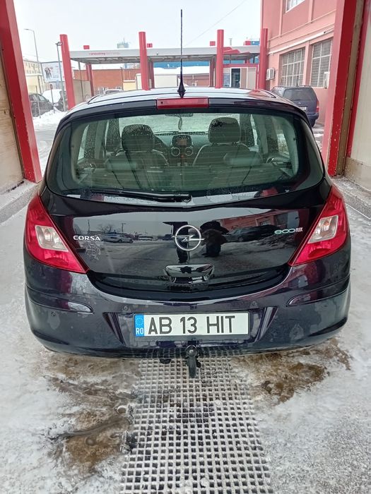 Opel CORSA D 2011