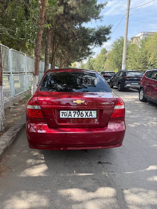 Nexia 3 avtomat sotiladi holati yaxshi propan 4 pokoleniya