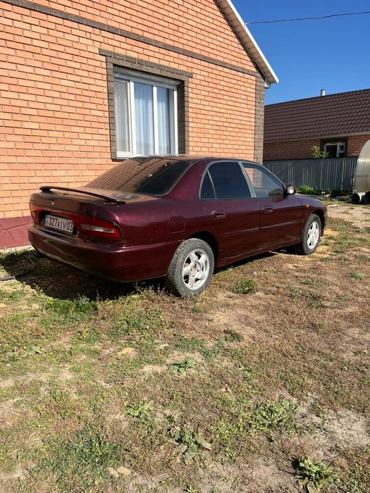 Продам Митсубиси Галант.