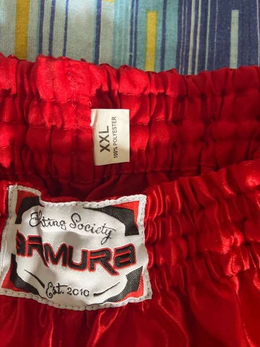 Vand ECHIPAMENT De Kickbox Nepurtat