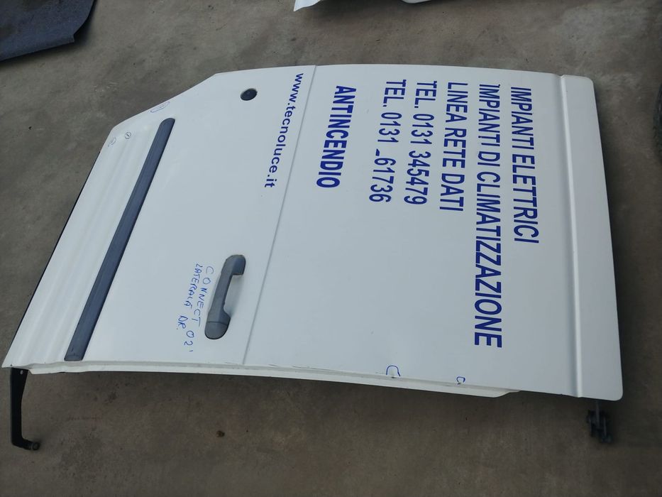 usa culisanta dreapta  ford transit connect  2002