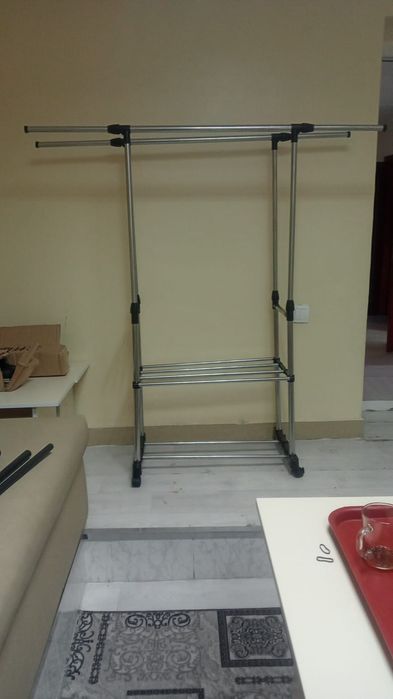 Вешалка  гардеробная