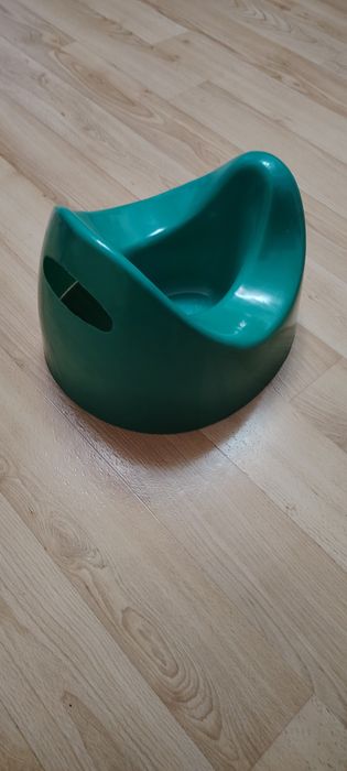 Продам детский горшок