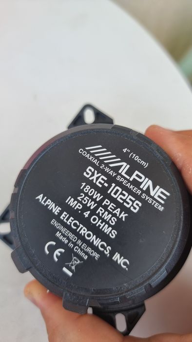 Vand boxa Alpine 4"